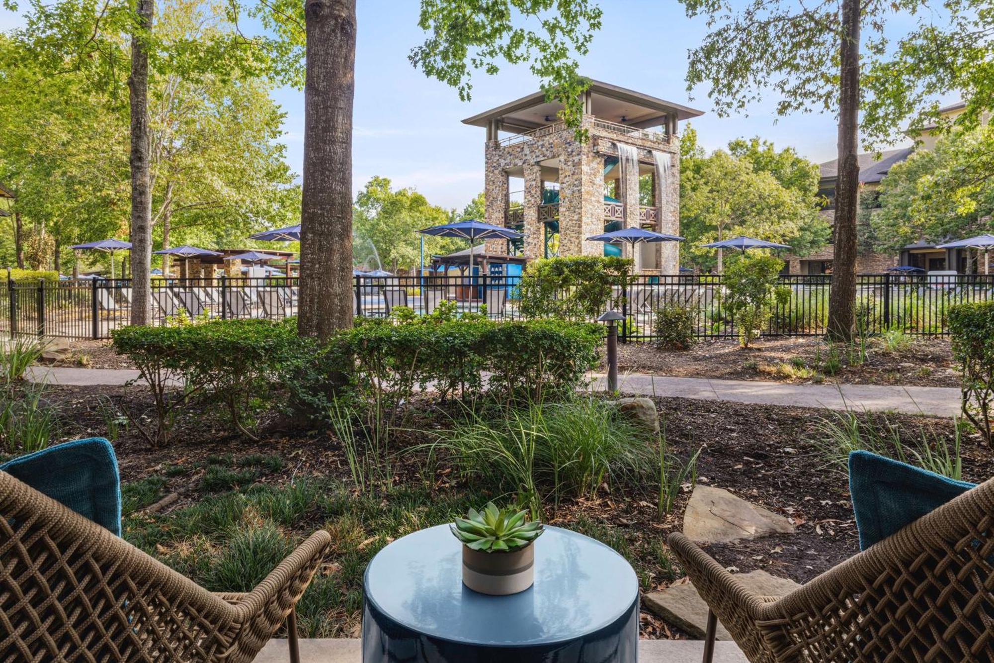 The Woodlands Resort, Curio Collection By Hilton Extérieur photo